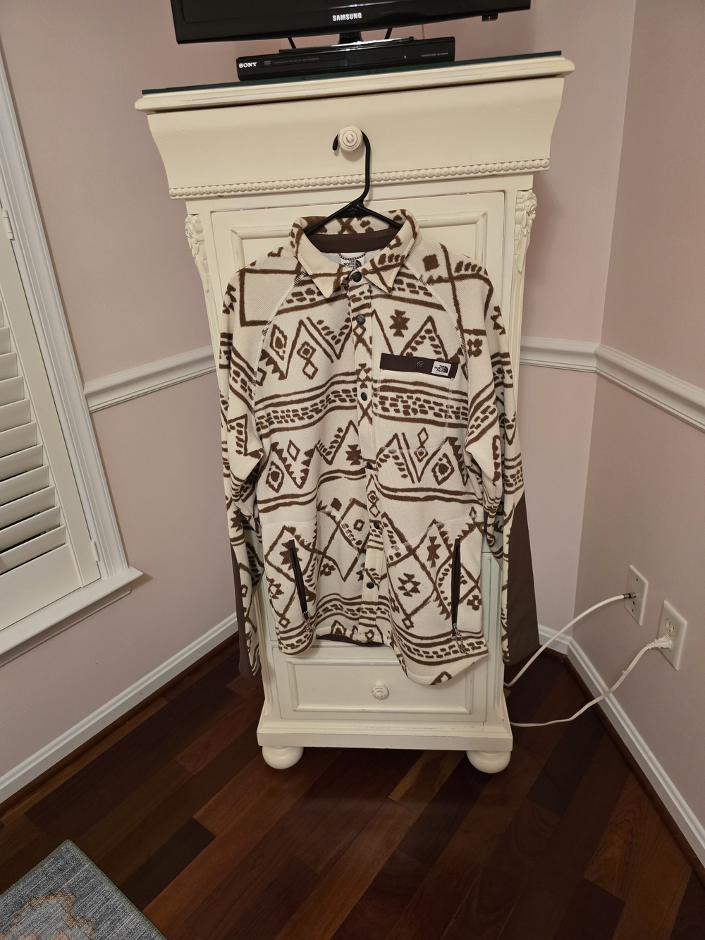 The North Face Women's Cream & Brown Patterned Fleece Pullover
